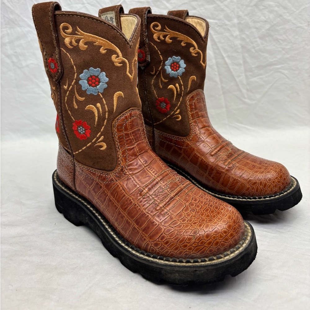 Ariat Women’s Brown Embroidered Western Work Boots size 6 - Picture 2 of 13